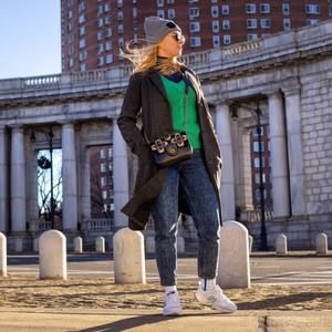 Meet your Posher, Alyona